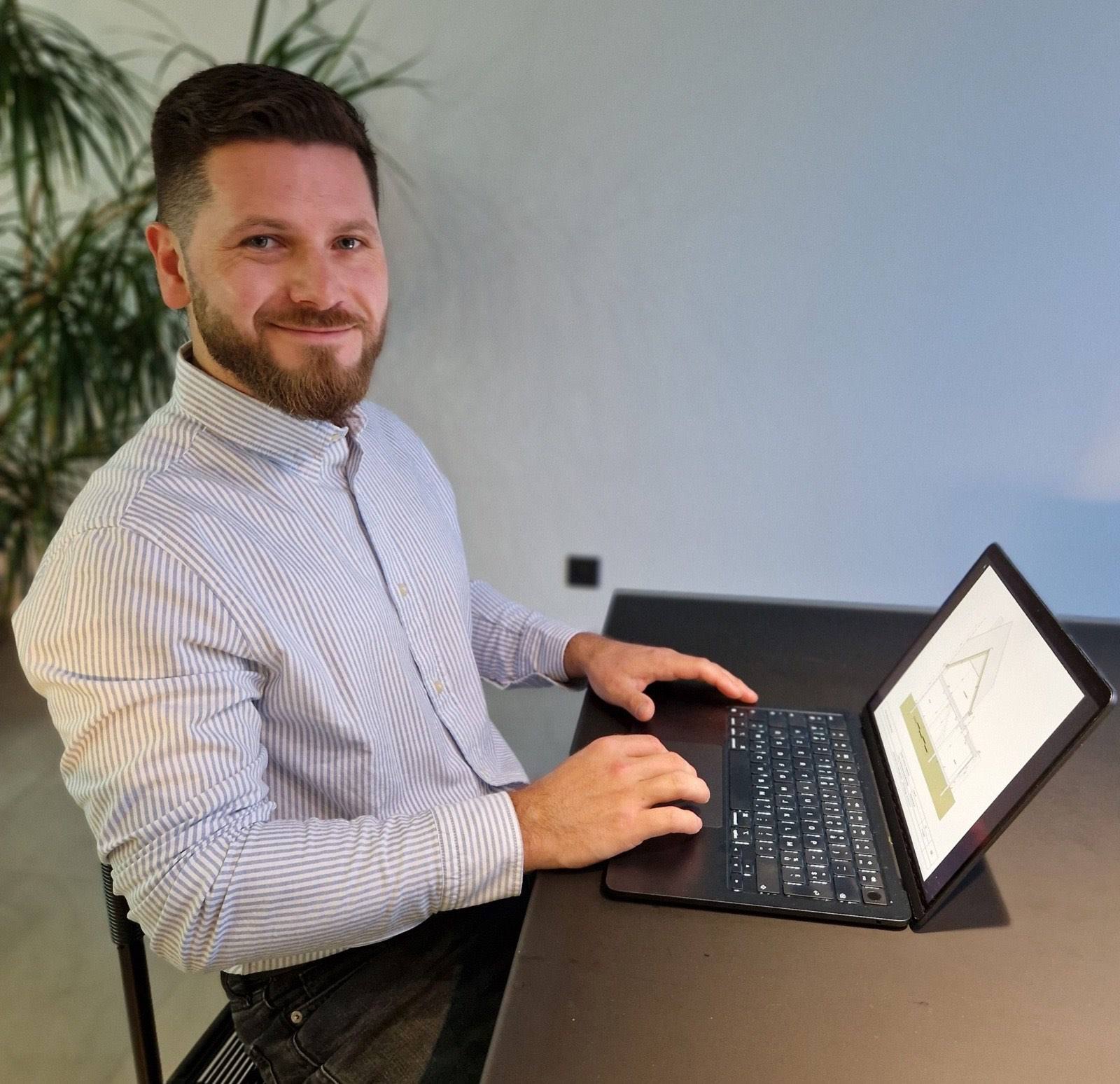 Gevelrenovatie met spuitkurk door ISOWORKERS