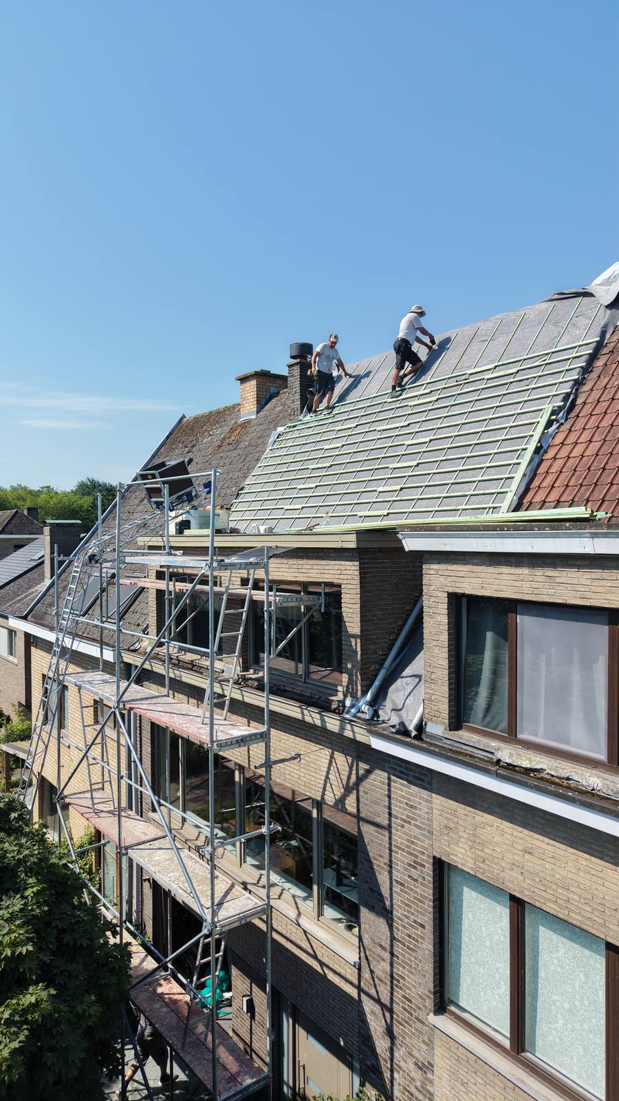 Dakrenovatie en dakisolatie in Gent door Isoworkers 37