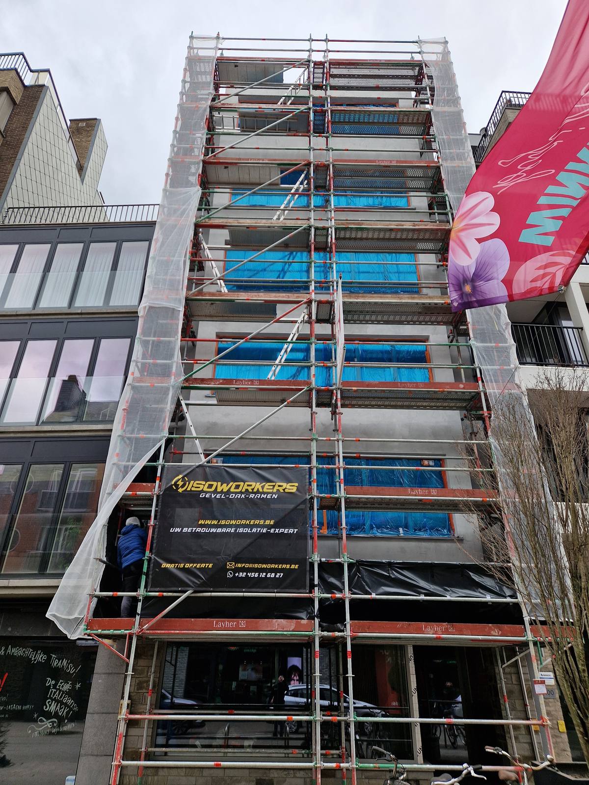 Gevelisolatie met crepi in Gent door Isoworkers 08