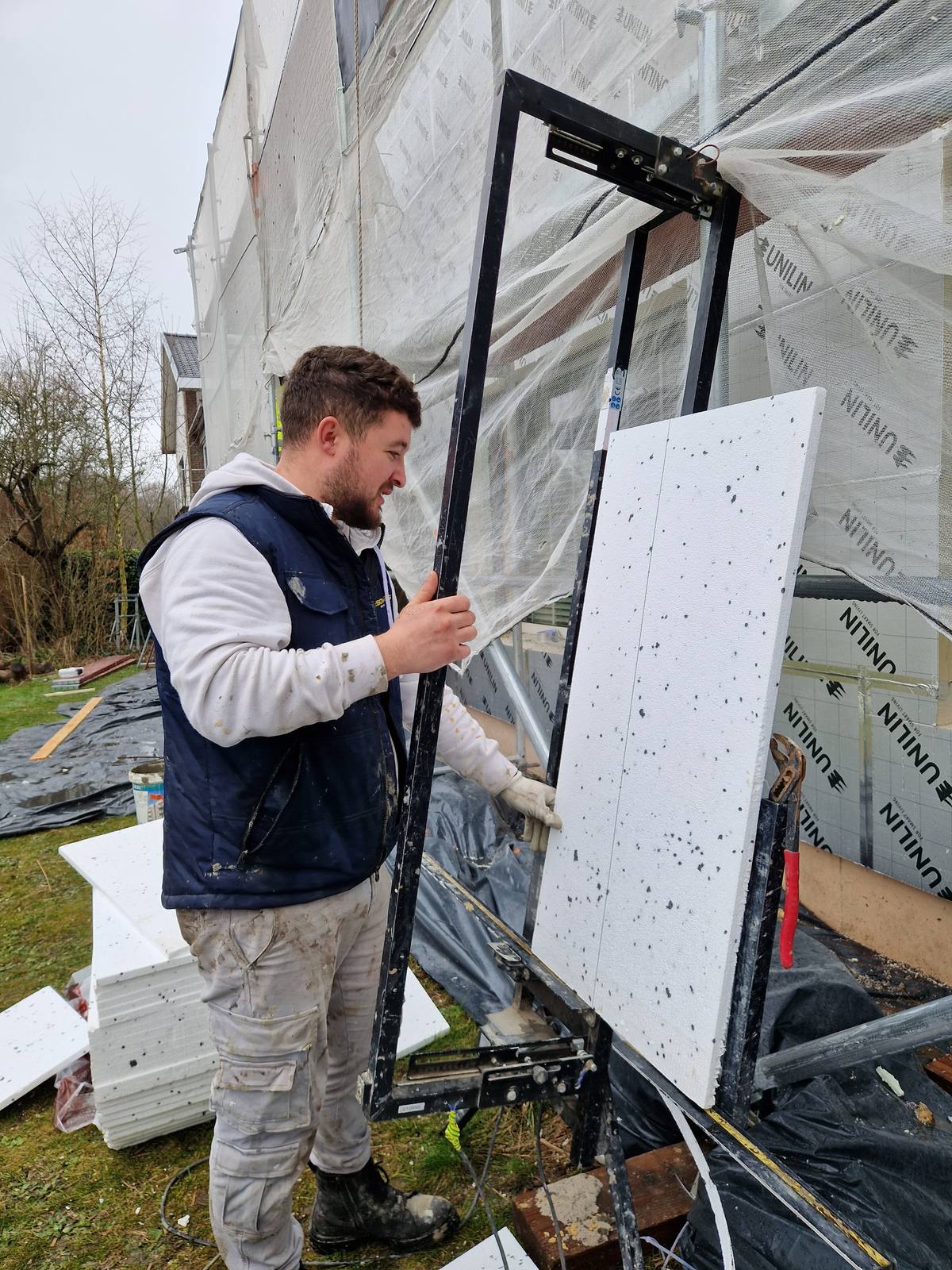 Gevelisolatie met crepi in Gent door Isoworkers 20