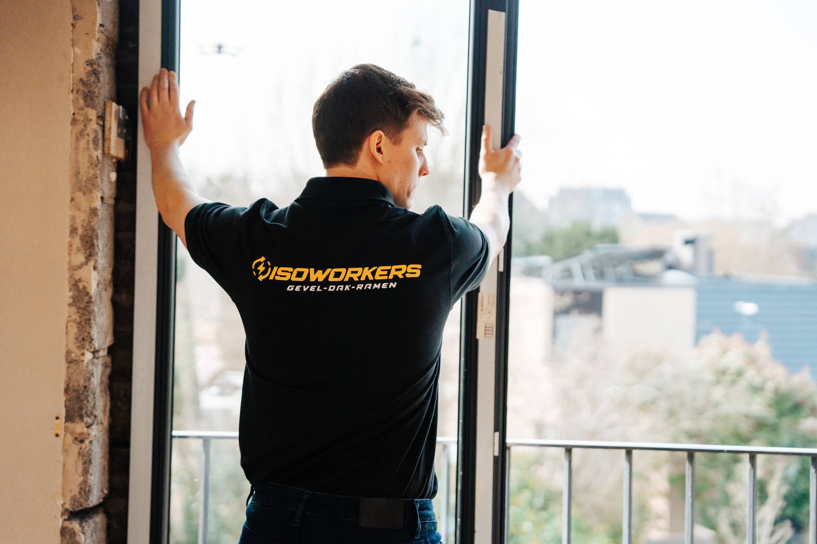 Plaatsing van ramen en deuren in Gent door Isoworkers 18