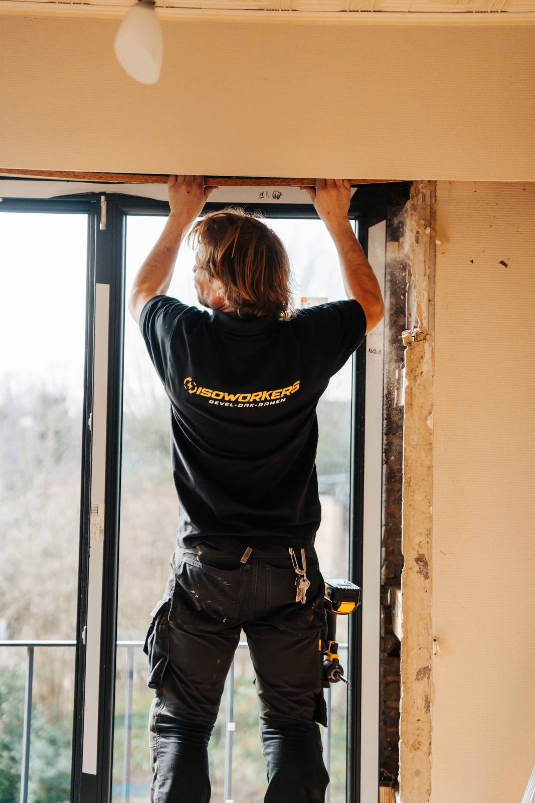 Plaatsing van ramen en deuren in Gent door Isoworkers 21
