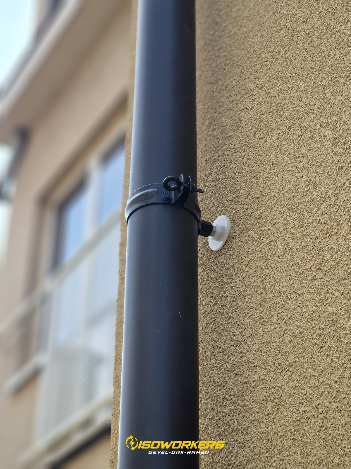 Spuitkurk gevelrenovatie in Gent door Isoworkers 05