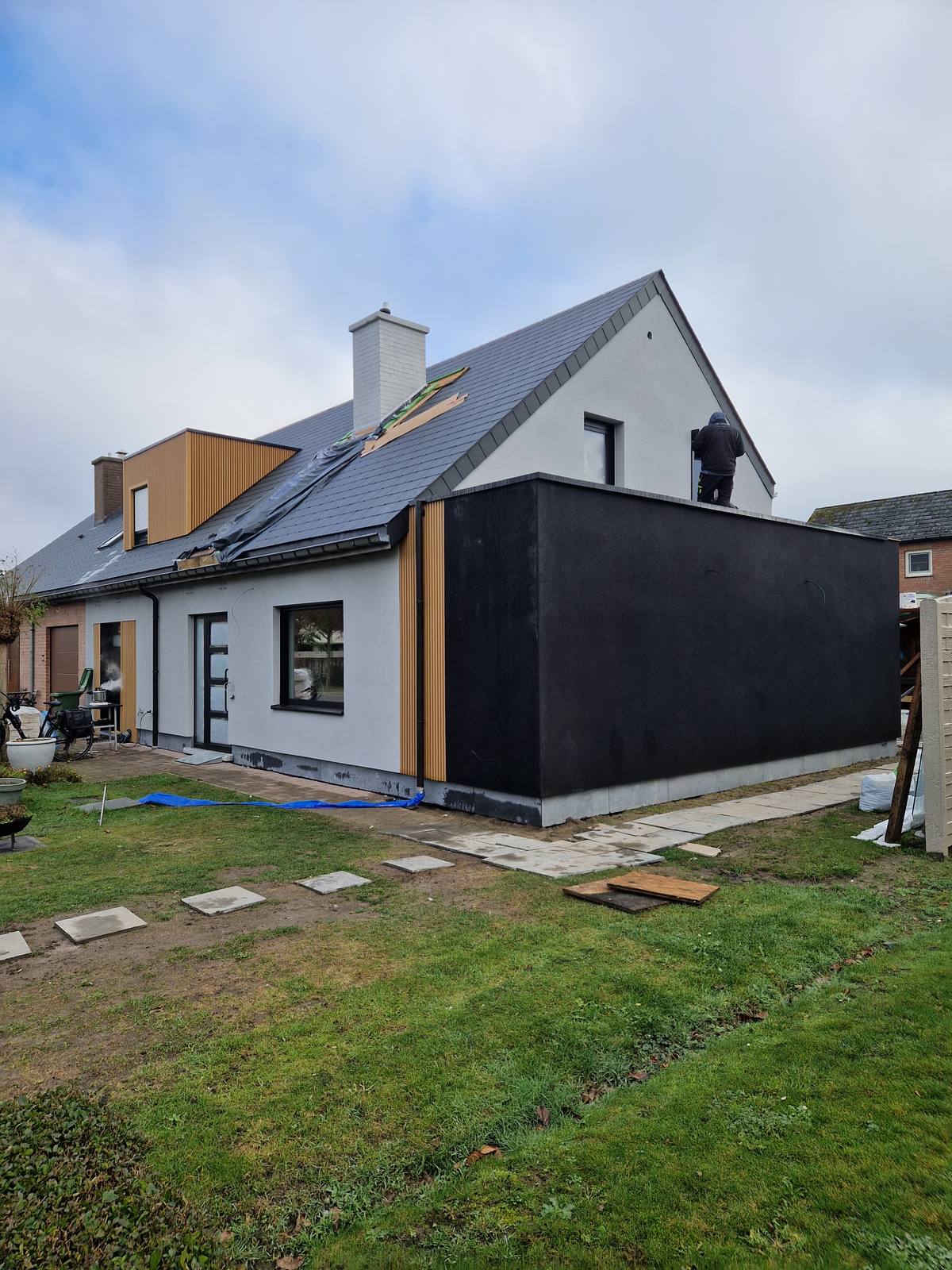 Spuitkurk gevelrenovatie in Gent door Isoworkers 11