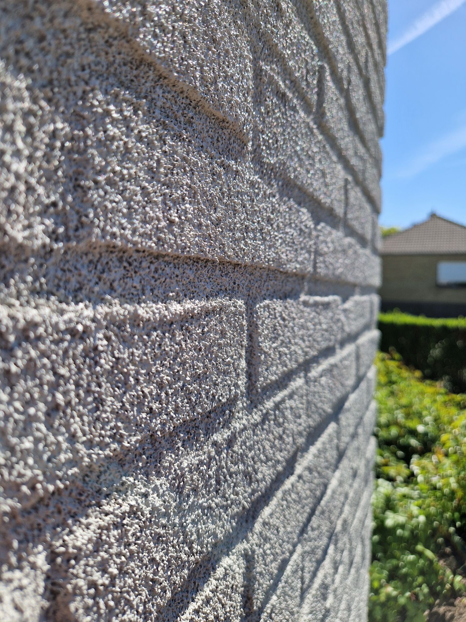 Detail van de vochtwerende spuitkurkafwerking